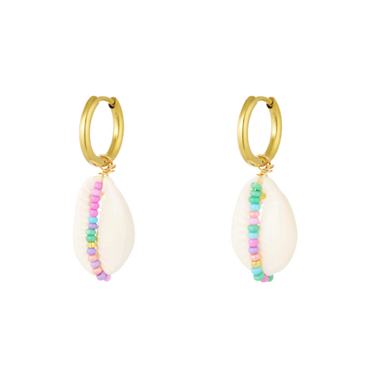 Oorbellen met zeeschelp en glaskralen - multi