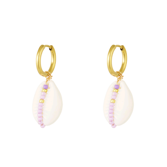 Oorbellen met zeeschelp en glaskralen - lila