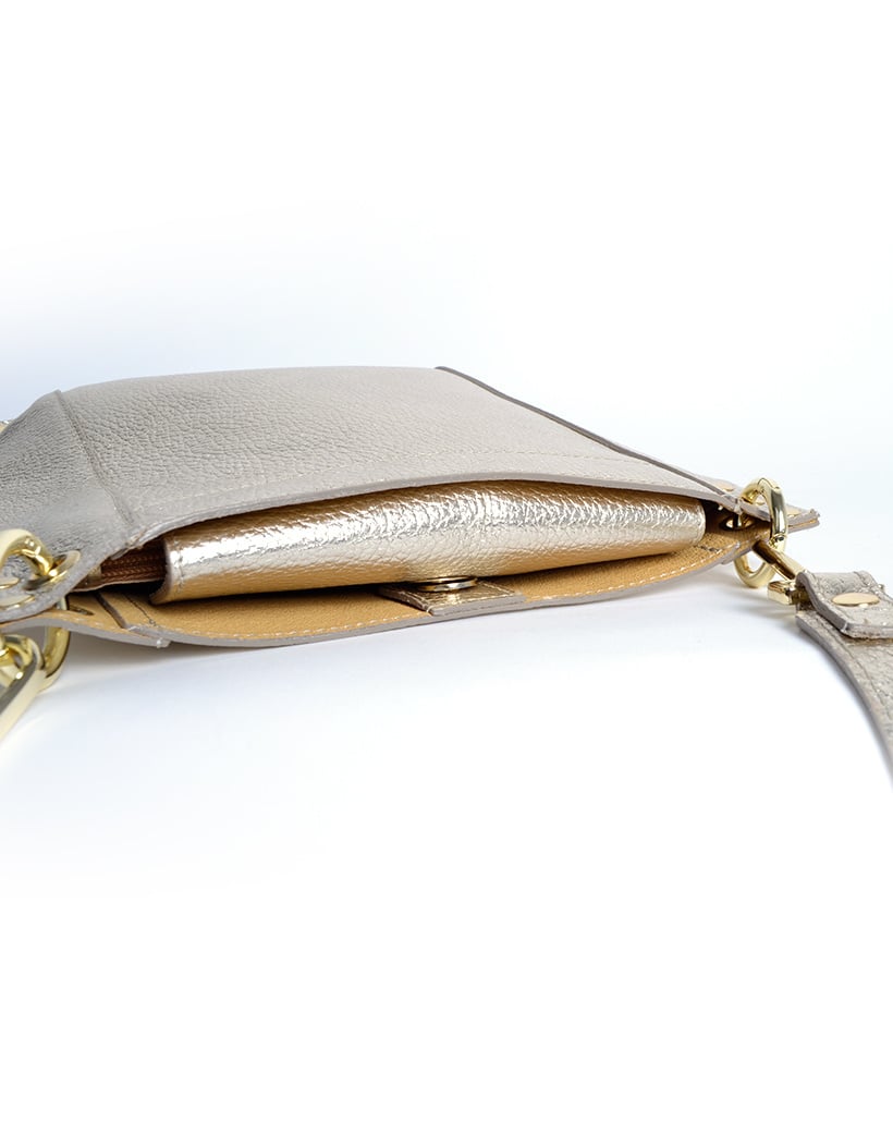 Lederen schoudertas metallic - lichtgoud