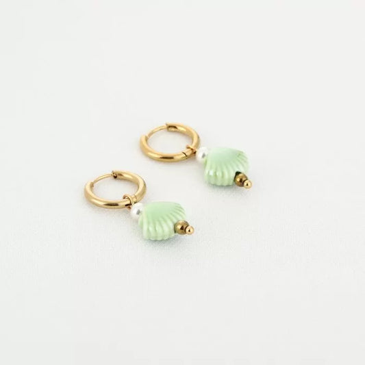 Schelp kraal oorbellen groen - goud