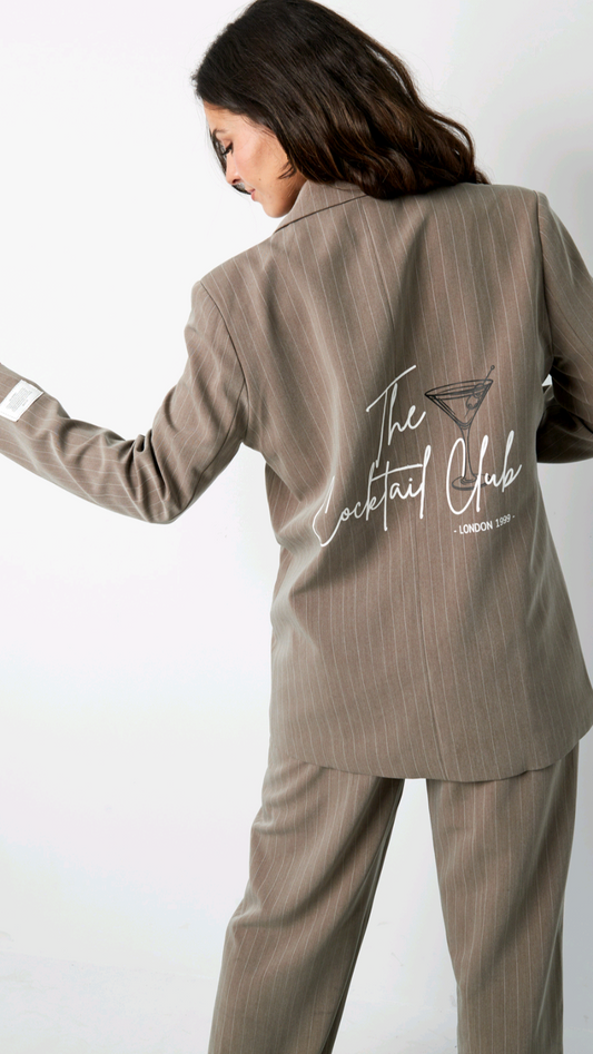 The cocktail club blazer - camel