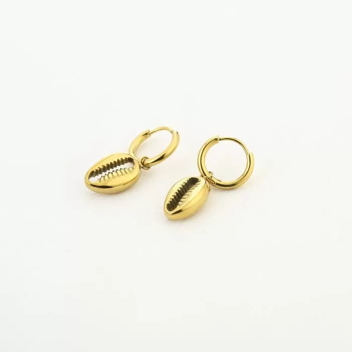 Schelp oorbellen - goud